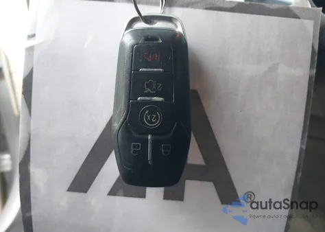 2017 Ford Mustang Ecoboost Premium z USA, uszkodzony, nr VIN 1FATP8UH2H5292830